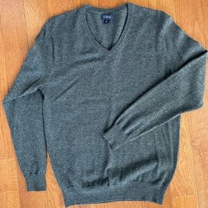 J.Crew Men’s V-Neck Gray Sweater